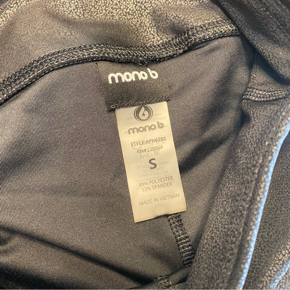 Mono B black “leather” pocket wide comfortable belly band legging size Small - Picture 3 of 7